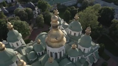 İHA 'dan St. Michaels Katedrali' ne hava görüntüsü
