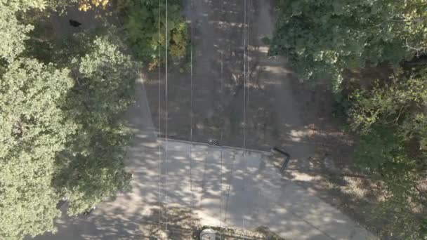 哈尔科夫室外缆车上无人侦察机的空中景观 — 图库视频影像