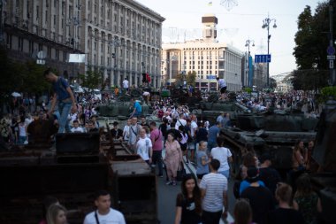 Kyiv, Ukraine August 22, 2022 Exhibition of broken and burned Russian tank on the main street of Kiev Khreschatyk for Independence Day