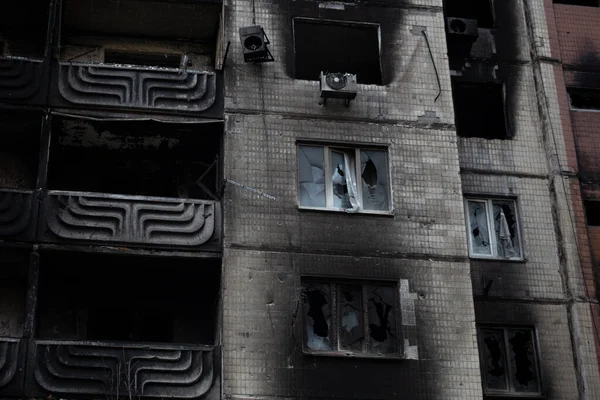 Zerstörte Und Beschädigte Wohnhäuser Irpen Nach Dem Russischen Einmarsch Der — Stockfoto