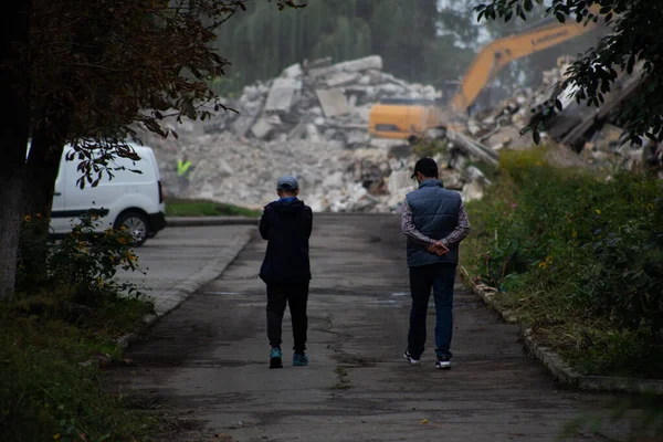 Gostomel, Kyiv Oblastı, Ukrayna 2022: Rusya 'nın Ukrayna' yı işgalinden sonra yıkık bir şehir