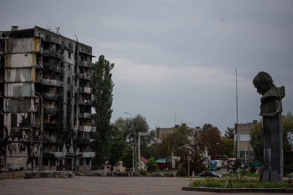 乌克兰基辅地区Borodyanka 2022年 在俄罗斯入侵乌克兰之后被毁的基辅地区Borodyanka市多层楼房 — 图库照片