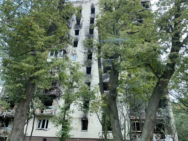 우크라이나 주거용 파괴되고 손상을 입었다 — 스톡 사진