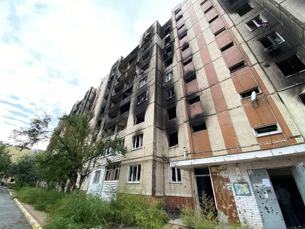 Destruyó Dañó Edificios Residenciales Irpen Después Invasión Rusa Ucrania —  Fotos de Stock