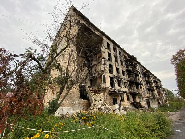 Destroyed Damaged Residential Buildings Gostomel Russias Invasion Ukraine Srtrikes — Stock Photo, Image
