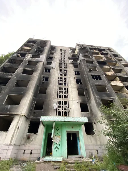 Destruido Dañado Edificios Residenciales Borodyanka Después Invasión Rusa Ucrania Después —  Fotos de Stock
