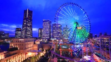 Yokohama minato mirai alacakaranlıkta