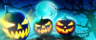 Korkunç bir gecede mezarlıkla cadılar bayramı geçmişi.