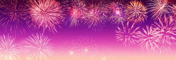 Színes Tűzijáték Bokeh Háttérrel Újévi Ünneplés Absztrakt Nyaralás Háttér — Stock Fotó