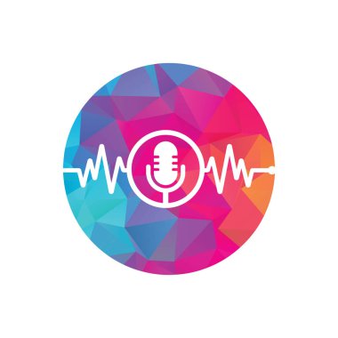 Kalp atışı olan tıbbi podcast mikrofon logosu. Podcast Kalp Atışı Hattı Logo Tasarım Vektör Şablonu