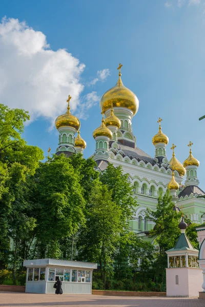 Pokrovsky klášter. Kyjev. Ukrajina — Stock fotografie