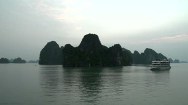 cruise gemi içinde ha uzun koyu