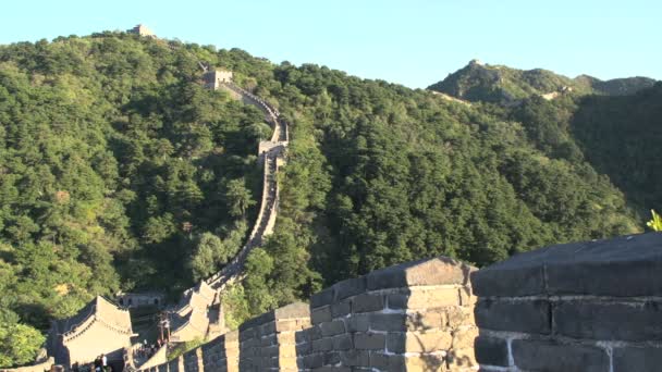 Wielki Mur w słoneczny dzień — Wideo stockowe