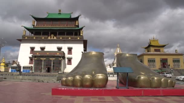 Mosteiro de Gandan em Ulaan Bataar — Vídeo de Stock