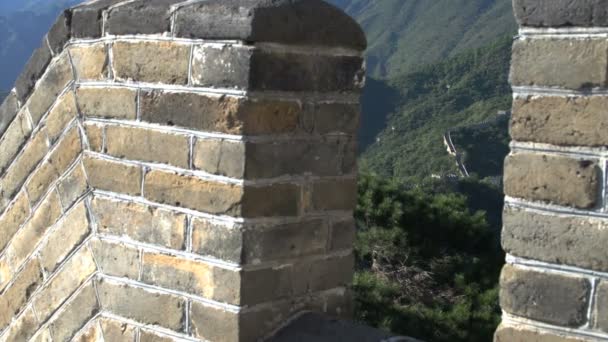 Zoom out from the wall of the Great Wall — Stock Video