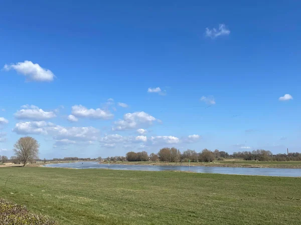 Rzeka Ijssel Wokół Welsum Niderlandach — Zdjęcie stockowe