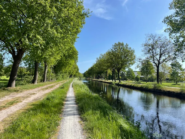 Gravel Path Next Campagnonsfeart Canal Lippenhuizen Friesland Netherlands — Stockfoto