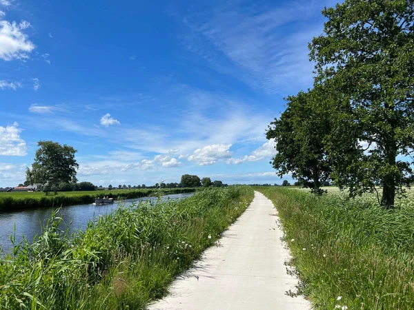 Path Next Canal Steenwijkerwold Overijssel Netherlands — ストック写真