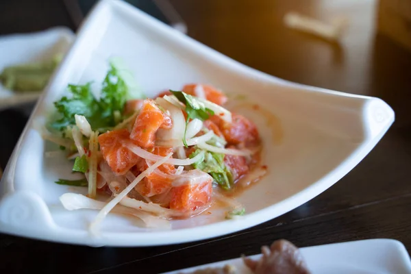 Japans Eten Sashimi Sashimi Set Zalm Wasabi Vis Concept Voor — Stockfoto