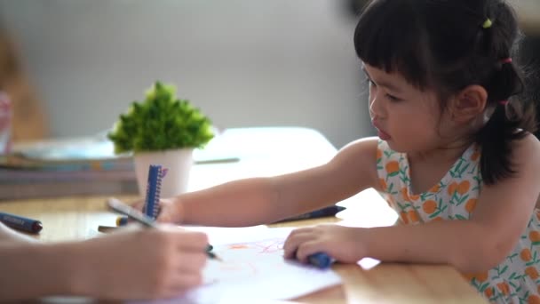 Asian Baby Girl Mother Drawing Colourful Crayon Happy Funny Child — Stock Video