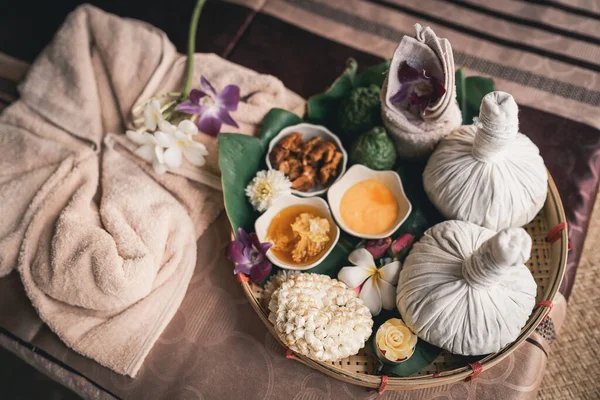 Spa Massage Wellness Decorations Setting Wood Table Thai Spa Massage — Stockfoto
