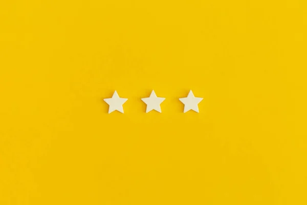Cinco Estrellas Mejor Calificación Servicios Excelentes Sobre Fondo Amarillo —  Fotos de Stock