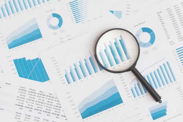 Grafici Aziendali Grafici Sul Tavolo Sviluppo Finanziario Conto Bancario Statistiche — Foto Stock
