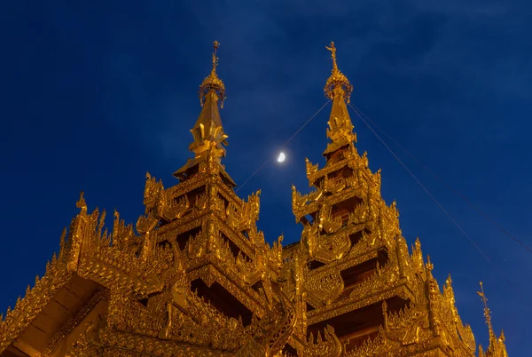 At the Shwedagon Pagoda — Stock Photo, Image