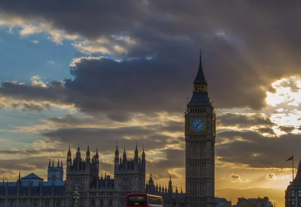 Puesta de sol en el Big Ben en Londres — Foto de Stock