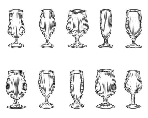 一套不同的啤酒杯 啤酒杯的轮廓 杯子或酒精饮料 雕刻老式风格 酒吧菜单设计的元素 矢量回溯说明 — 图库矢量图片