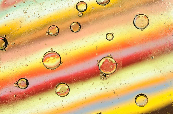Fondo Abstracto Con Aceite Agua Burbujas Con Rayas Diferentes Colores —  Fotos de Stock