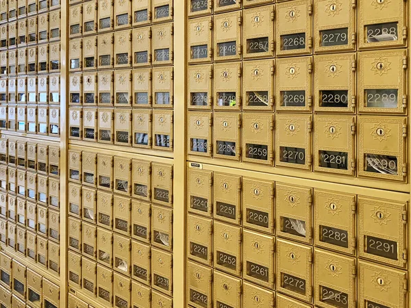 Retro Město Poštovní Schránky Klíč Zámek Box Mail Dodání Starožitný — Stock fotografie