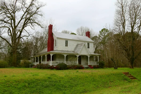 Een Retro Huis Historische Zuidelijke Vintage Huis Behoud Historische Gerestaureerde — Stockfoto