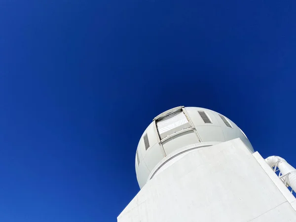 Telescópio Exploração Espacial Observatório Céu Ciência Céu Azul Claro Escopo — Fotografia de Stock