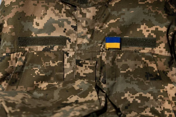 Ukrainische Flagge Und Militäruniform Des Ukrainischen Soldaten — Stockfoto