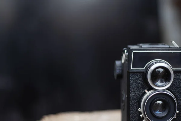 Retro Fotoausrüstung Auf Einem Hölzernen Vintage Hintergrund — Stockfoto