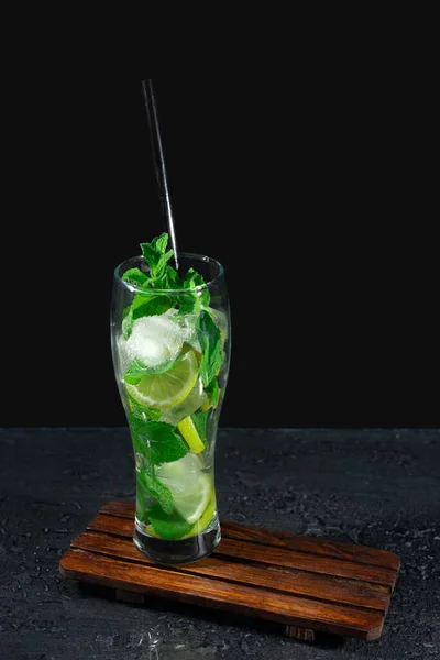 Mojito Cocktail Lime Lemon Mint Glass Freshness Cocktail Concept Luxury — ストック写真