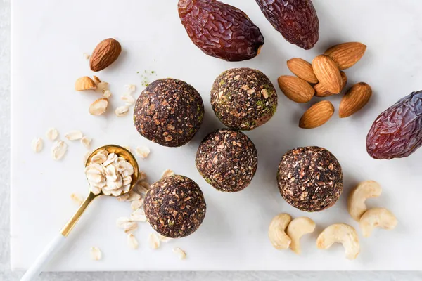 Homemade Vegan Raw Truffles Energy Balls Dates Nuts Oats Top — Stock Photo, Image