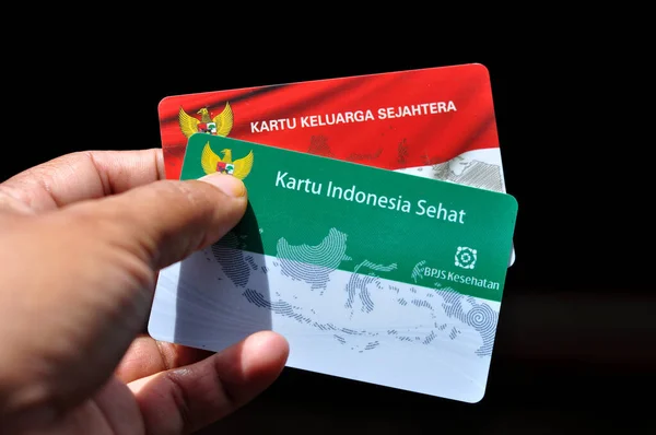 Jakarta Indonesia September 2022 Holds Prosperous Family Card Healthy Indonesia — Stok Foto
