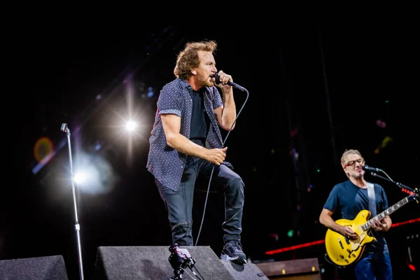 Pearl Jam Performing Concert Pinkpop Июня 2022 — стоковое фото