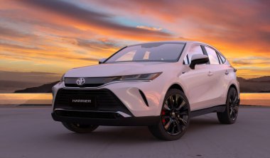 Yeni SUV Toyota Harrier