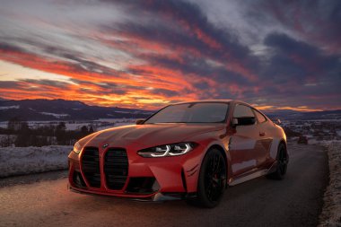 BMW i4 M50 ilk elektrikli BMW 'dir.