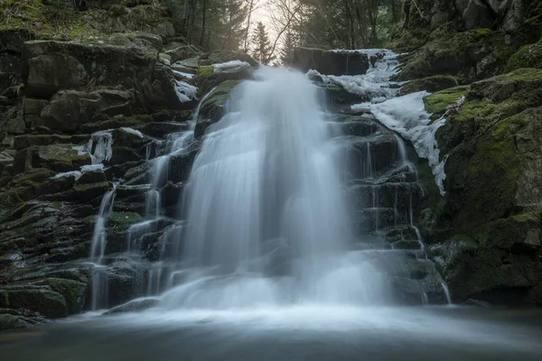 Cachoeira Nas Montanhas Polacas — Fotografia de Stock