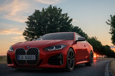 BMW M4- Yüksek Performans Spor Coupe 