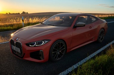 BMW M4- Yüksek Performans Spor Coupe 