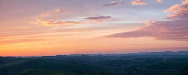 Beautiful Evening Sky Tuscan Landscape — Stock Photo, Image
