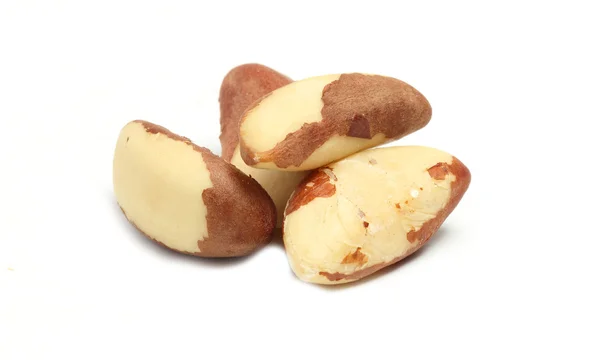 Delicioso puñado de nueces de Brasil — Foto de Stock