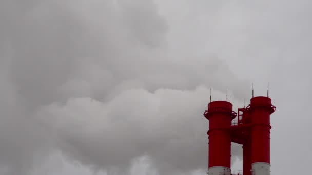 Central Eléctrica Equipo Las Estaciones Energía Eléctrica Humo Blanco Tubo — Vídeos de Stock