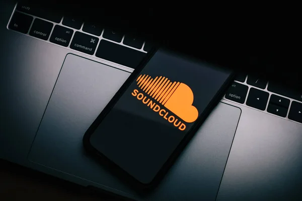 Soundcloud Logo Smartphone Screen — Stock Photo, Image