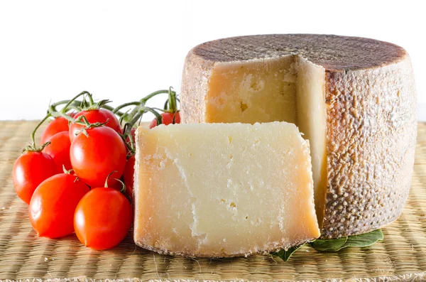 Pecorino and tomato — Stock Photo, Image